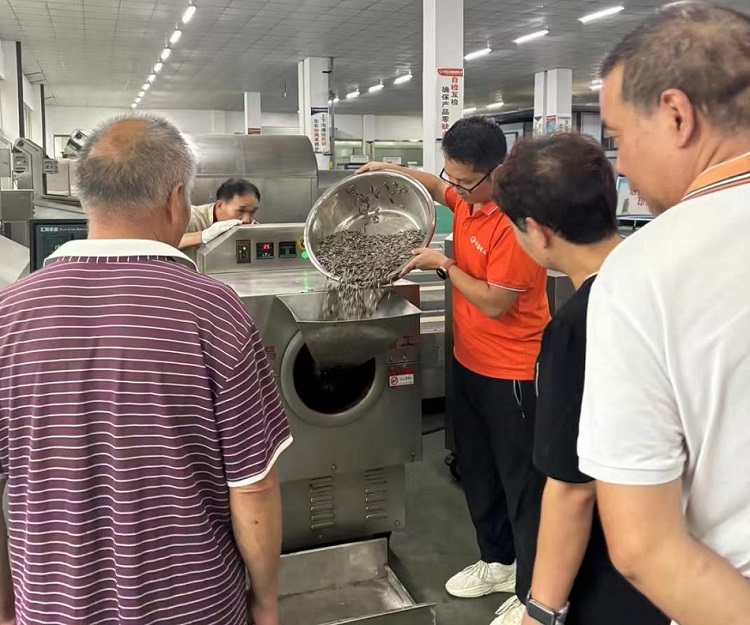 電磁炒貨設(shè)備 電磁炒貨設(shè)備