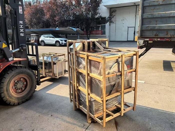 大型電磁炒貨機(jī) 大型電磁炒貨機(jī)