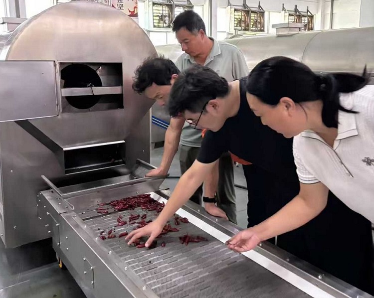 電磁流水線炒貨機 電磁流水線炒貨機