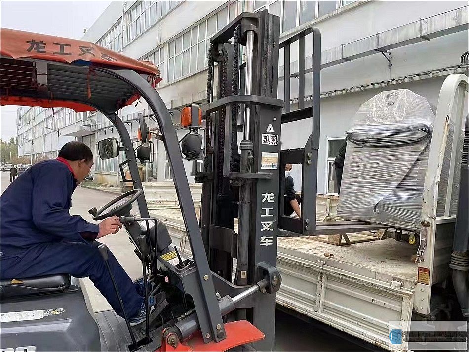 ݿ͑˾ԇCӆُС늴ų؛C