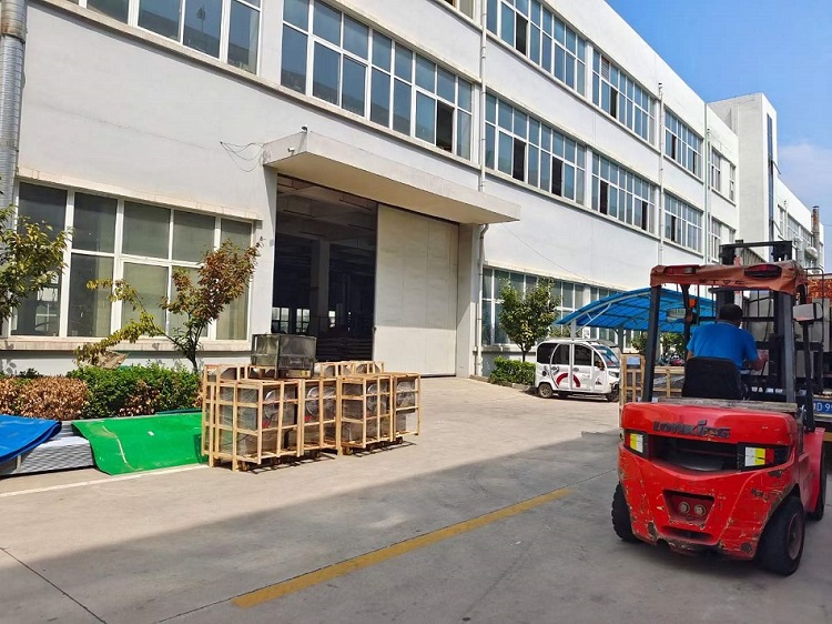 ֪BiƷƵ늴ųәC(j)b܇(ch)l(f)؛